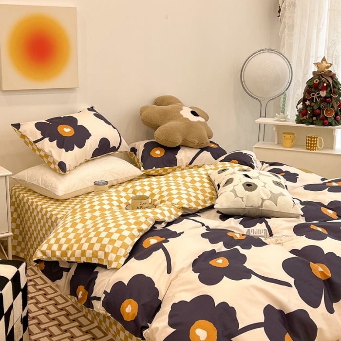 91家纺网 家纺一手货源 找家纺 昔可家纺 2022新款13372普通款四件套 棋盘复古花黑