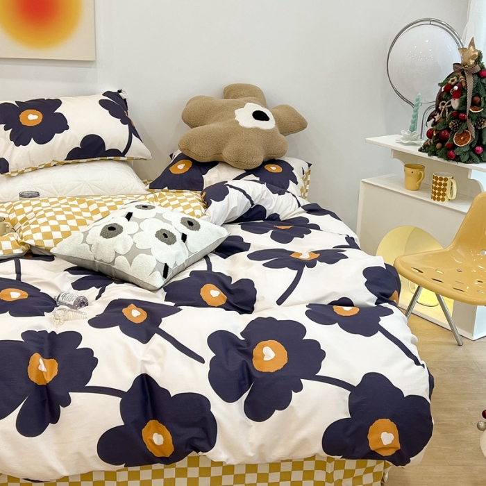 91家纺网 家纺一手货源 找家纺 昔可家纺 2022新款13372普通款四件套 棋盘复古花黑