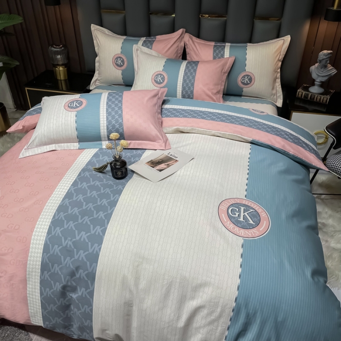 91家纺网 家纺一手货源 找家纺 金爱家 2023新款全棉13372简约条格四件套 帝诺粉