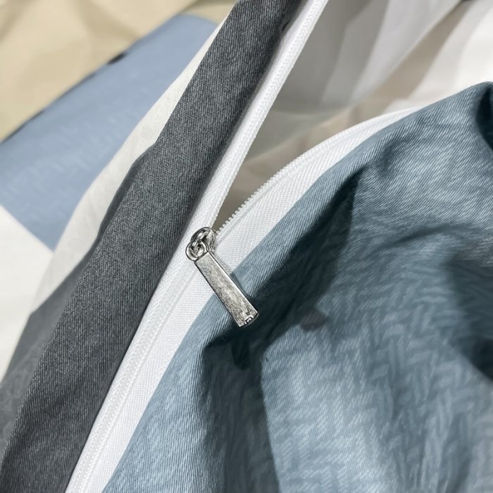 91家纺网 家纺一手货源 找家纺 金爱家 2023新款全棉13372简约条格四件套 苏黎世咖