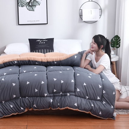 91家纺网 家纺一手货源 找家纺 梦莱发被业 2025亲肤羊羔绒冬被 爱巢