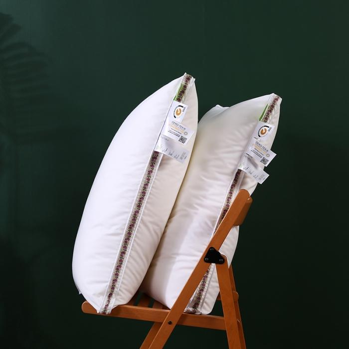 91家纺网 家纺一手货源 找家纺 2022全棉133*100防羽布小清新仪征羽丝绒枕头单人枕芯