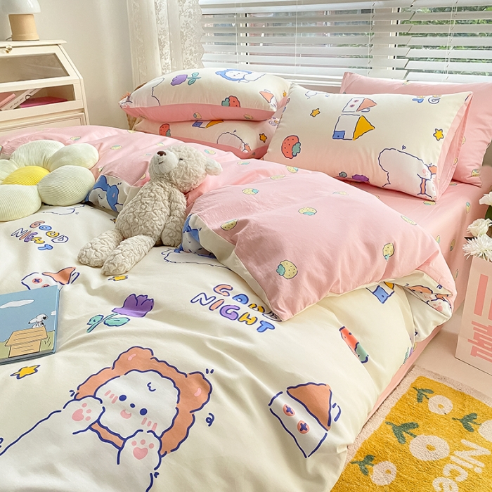 91家纺网 家纺一手货源 找家纺 曼之夏 2022新款全棉清新印花单被套 草莓奶熊