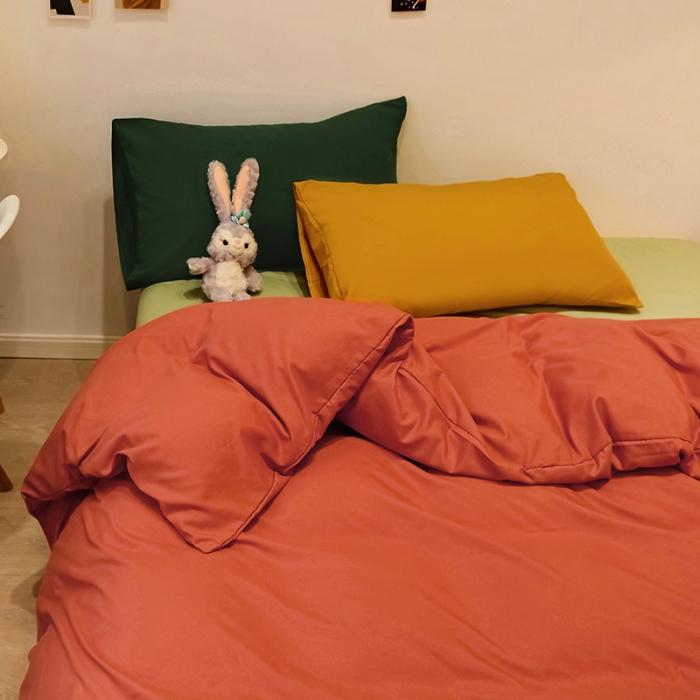 91家纺网 家纺一手货源 找家纺 蓝淋家纺 2022新款纯色简约四件套 橙色+豆绿