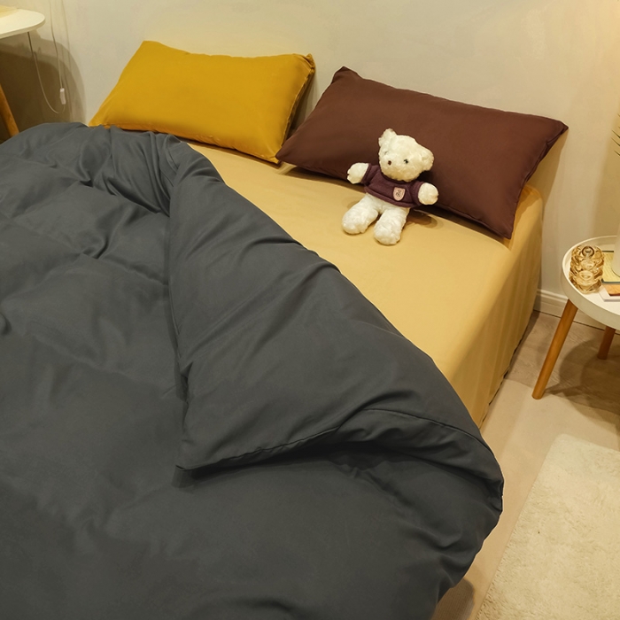 91家纺网 家纺一手货源 找家纺 蓝淋家纺 2022新款纯色简约四件套 深灰+杏色