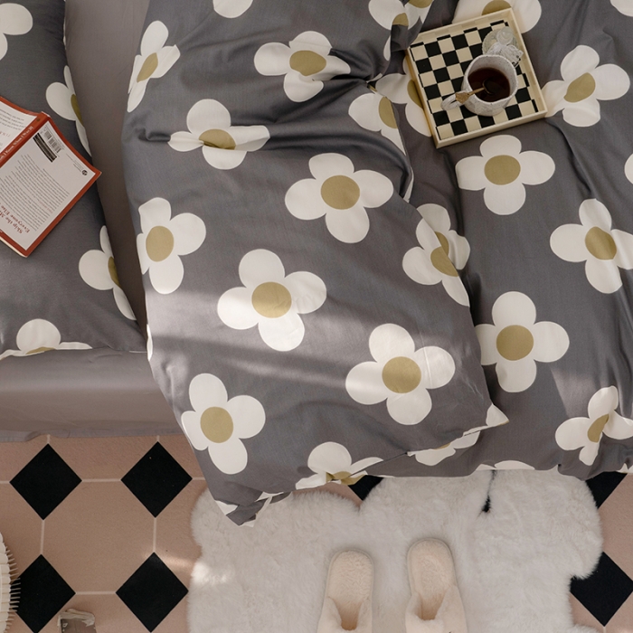 91家纺网 家纺一手货源 找家纺 窝米 2022新款全棉印花活性四件套花卉系列 小幸运