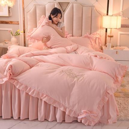 91家纺网 家纺一手货源 找家纺 (总)绒世界 2022新款潮系列爱巢款床裙款刺绣四件套