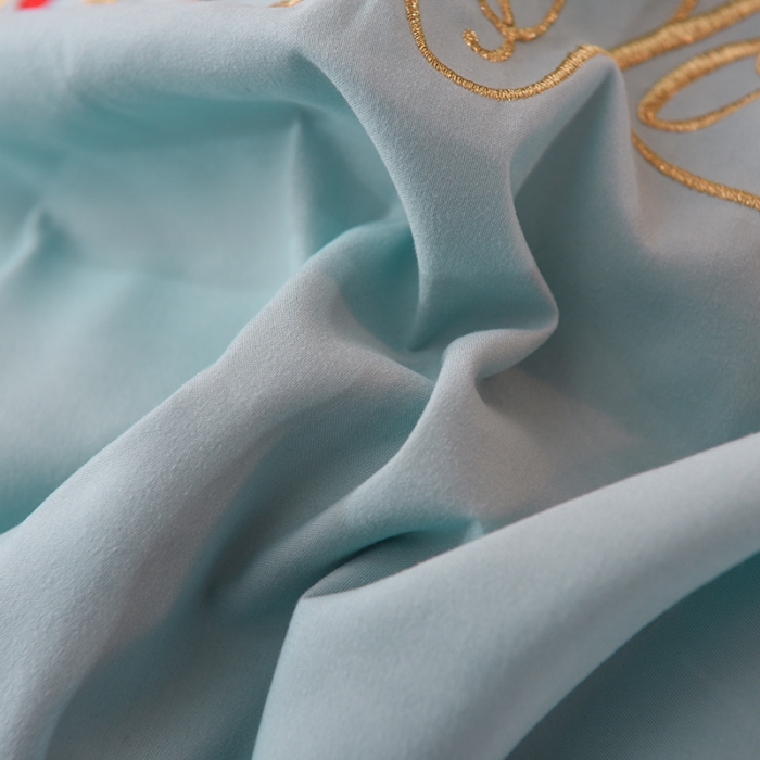 91家纺网 家纺一手货源 找家纺 欧冠 2022新款潮系列爱巢款床裙款刺绣四件套 兰粉