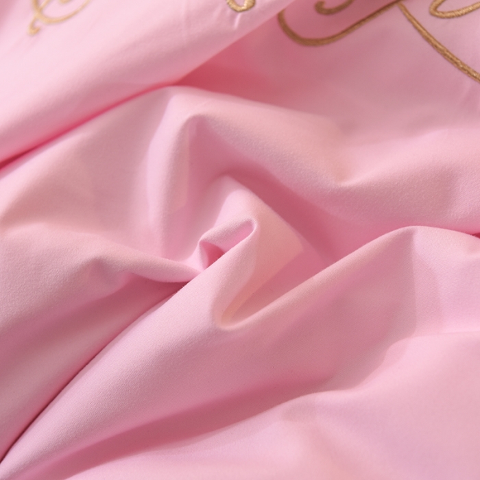 91家纺网 家纺一手货源 找家纺 欧冠 2022新款潮系列爱巢款床裙款刺绣四件套 浅粉