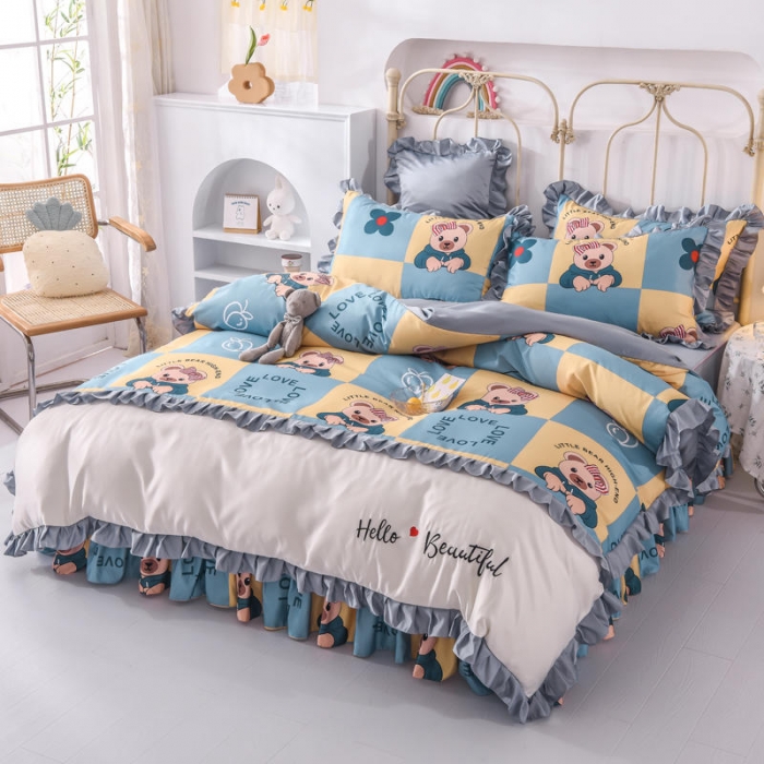 91家纺网 家纺一手货源 找家纺 欧冠 2022新款水洗真丝床裙款刺绣印花四件套 可爱熊