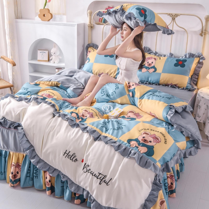 91家纺网 家纺一手货源 找家纺 欧冠 2022新款水洗真丝床裙款刺绣印花四件套 可爱熊