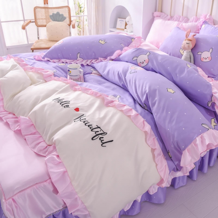 91家纺网 家纺一手货源 找家纺 欧冠 2022新款水洗真丝床裙款刺绣印花四件套 小淘气