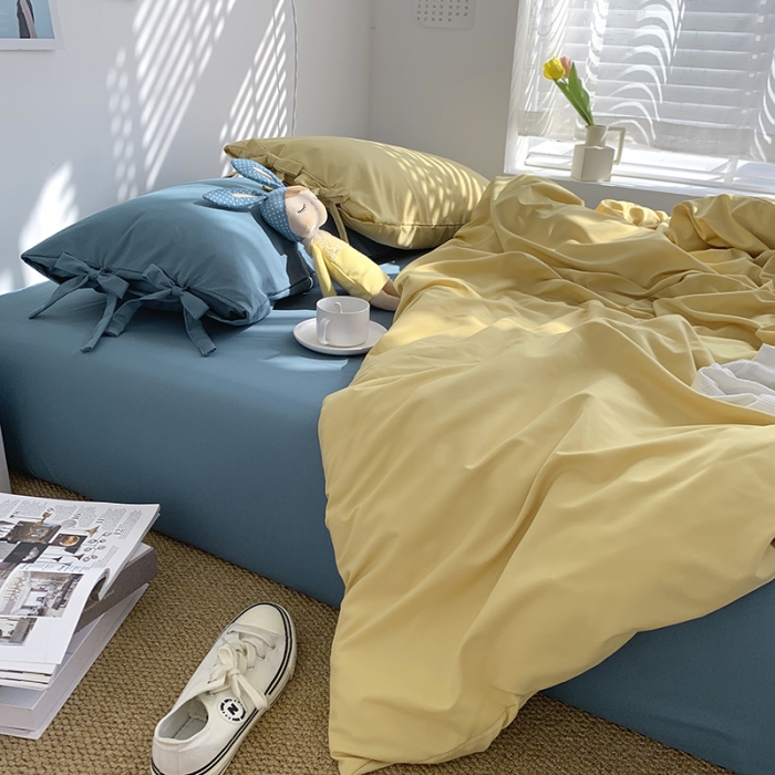 91家纺网 家纺一手货源 找家纺 曼谷家纺 新款美棉磨毛纯色系带混搭拼色蝴蝶结四件套 布丁月影兰（系带款）