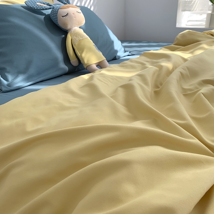 91家纺网 家纺一手货源 找家纺 曼谷家纺 新款美棉磨毛纯色系带混搭拼色蝴蝶结四件套 布丁月影兰（系带款）