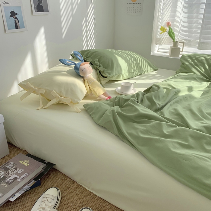 91家纺网 家纺一手货源 找家纺 曼谷家纺 新款美棉磨毛纯色系带混搭拼色蝴蝶结四件套 豆绿芝士（系带款）