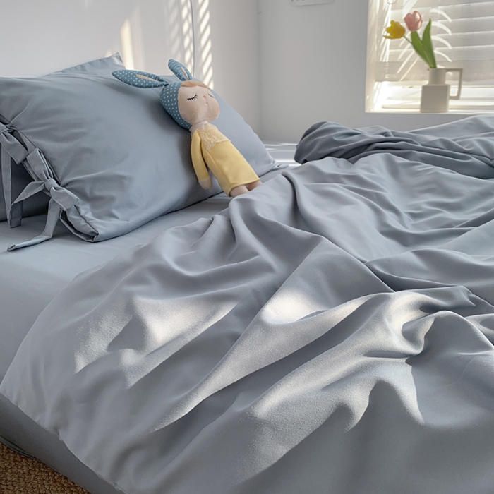 91家纺网 家纺一手货源 找家纺 曼谷家纺 新款美棉磨毛纯色系带混搭拼色蝴蝶结四件套 海盐（系带款）