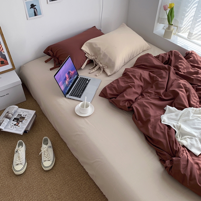 91家纺网 家纺一手货源 找家纺 曼谷家纺 新款美棉磨毛纯色系带混搭拼色蝴蝶结四件套 焦糖奶茶（系带款）