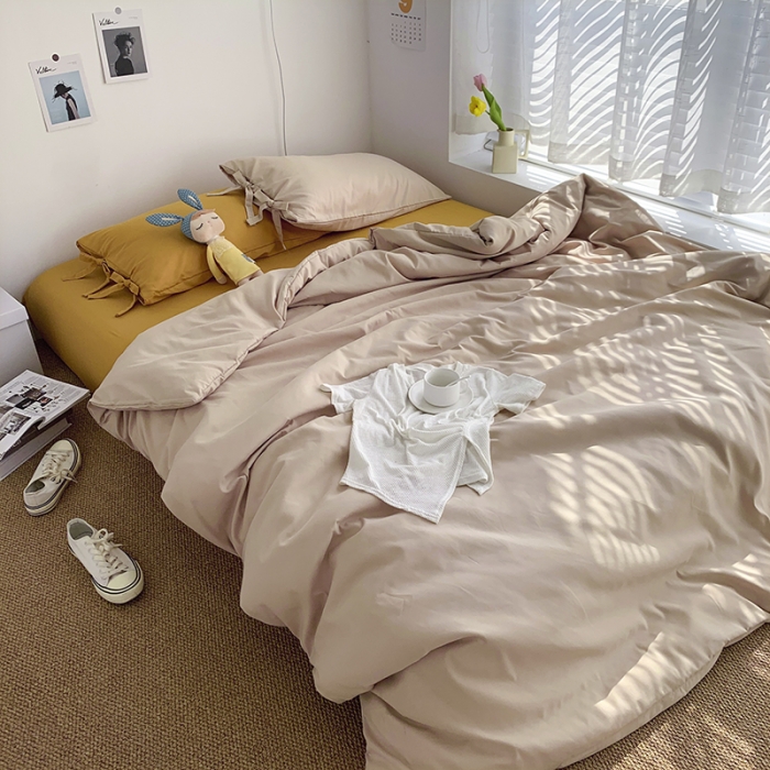 91家纺网 家纺一手货源 找家纺 曼谷家纺 新款美棉磨毛纯色系带混搭拼色蝴蝶结四件套 奶茶杏黄（系带款）