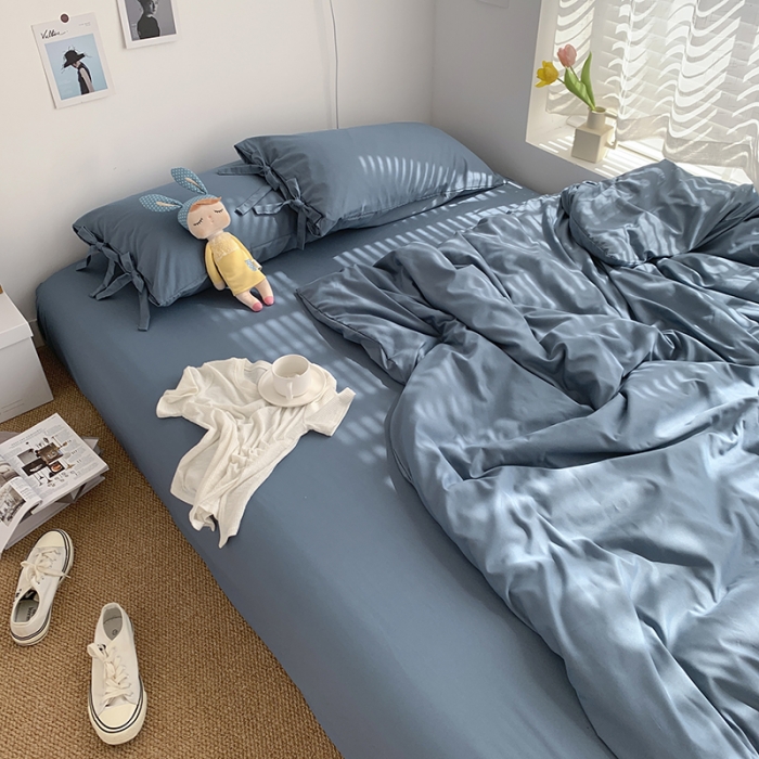 91家纺网 家纺一手货源 找家纺 曼谷家纺 新款美棉磨毛纯色系带混搭拼色蝴蝶结四件套 浅石蓝（系带款）