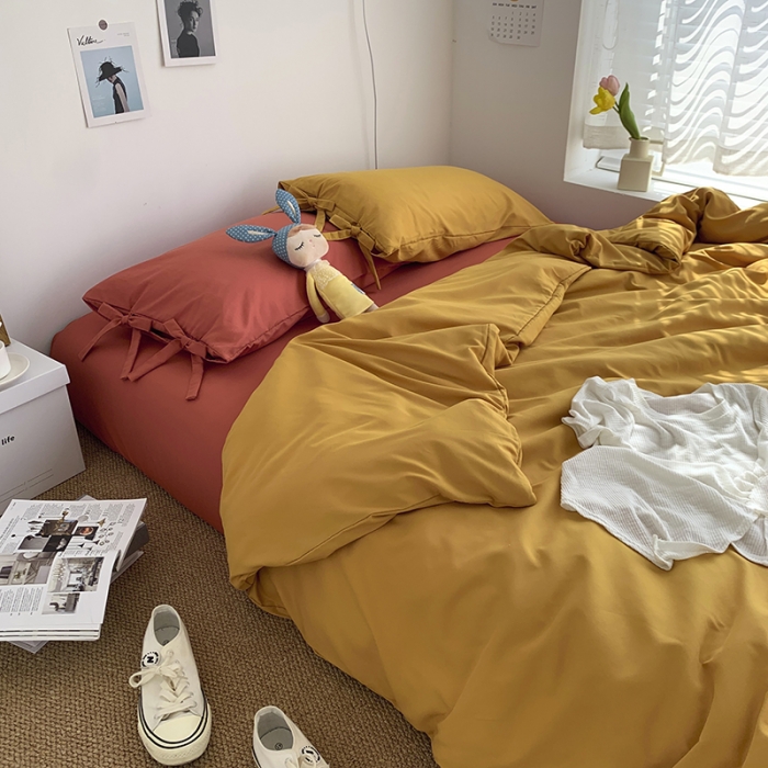 91家纺网 家纺一手货源 找家纺 曼谷家纺 新款美棉磨毛纯色系带混搭拼色蝴蝶结四件套 杏黄甜橙（系带款）