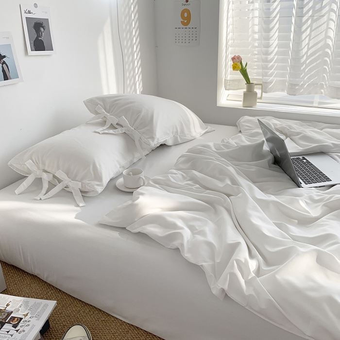 91家纺网 家纺一手货源 找家纺 曼谷家纺 新款美棉磨毛纯色系带混搭拼色蝴蝶结四件套 椰奶（系带款）