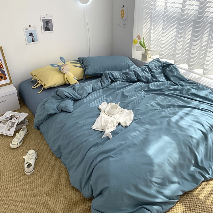 91家纺网 家纺一手货源 找家纺 曼谷新款美棉磨毛纯色系带蝴蝶结四件套月影兰浅石蓝布丁系带款