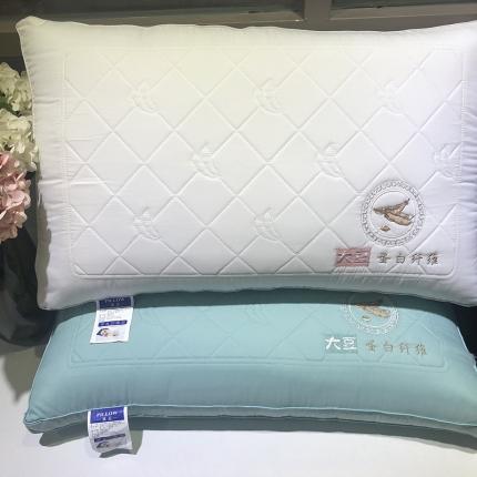 91家纺网 家纺一手货源 找家纺 （总）剑桥枕业 2022新款大豆蛋白纤维热熔枕一只