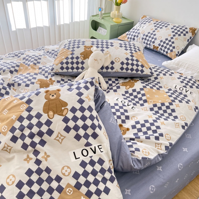 91家纺网 家纺一手货源 找家纺 梦家居 2022新款13372小清新系列全棉四件套 路易熊