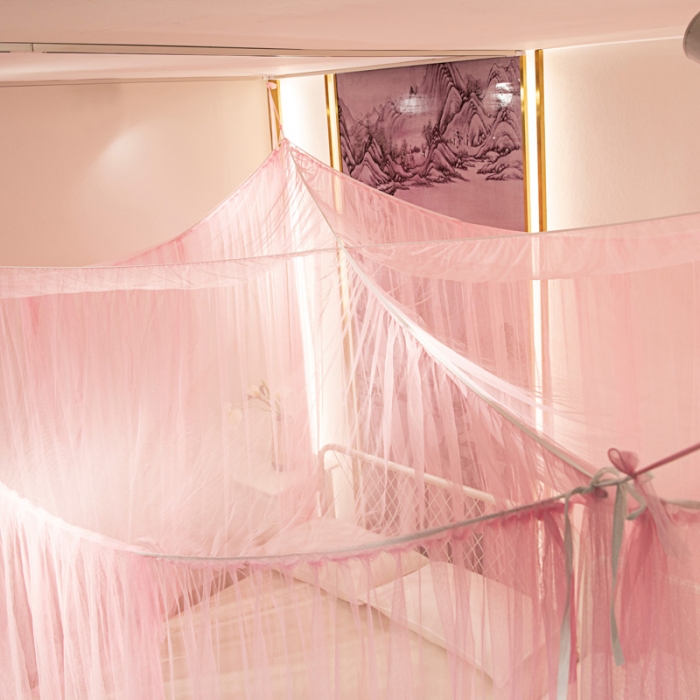 91家纺网 家纺一手货源 找家纺 青竹苑2022新款万能蚊帐挂账吊顶睡帐特大不规则床拼接床蚊帐 万能蚊帐-粉