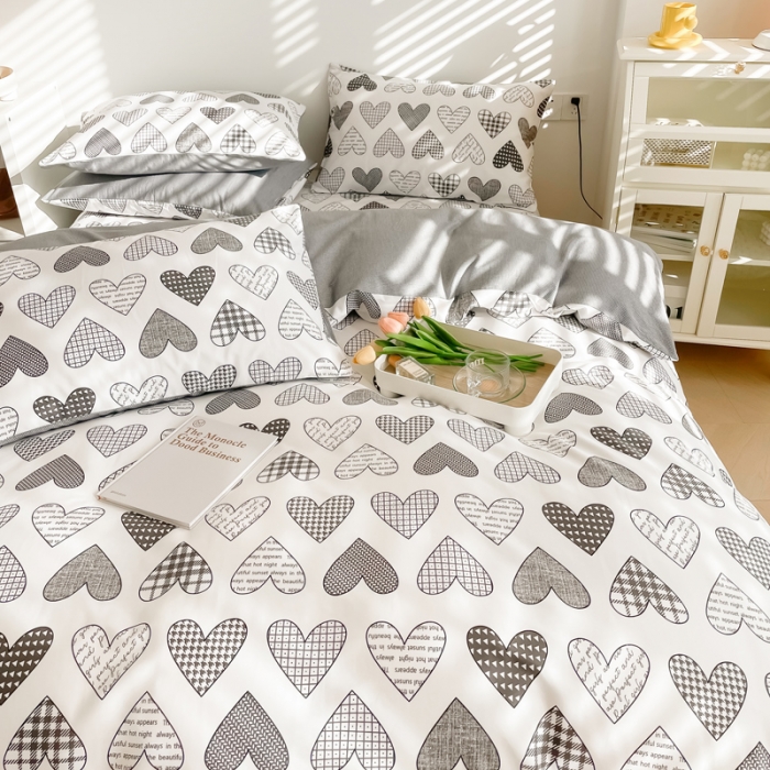 91家纺网 家纺一手货源 找家纺 沐辰 2022新款全棉13372系列印花四件套 爱心格格