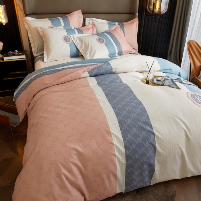 91家纺网 家纺一手货源 找家纺 金纱玉纺 2022新款全棉13372大版印花四件套 帝诺-粉