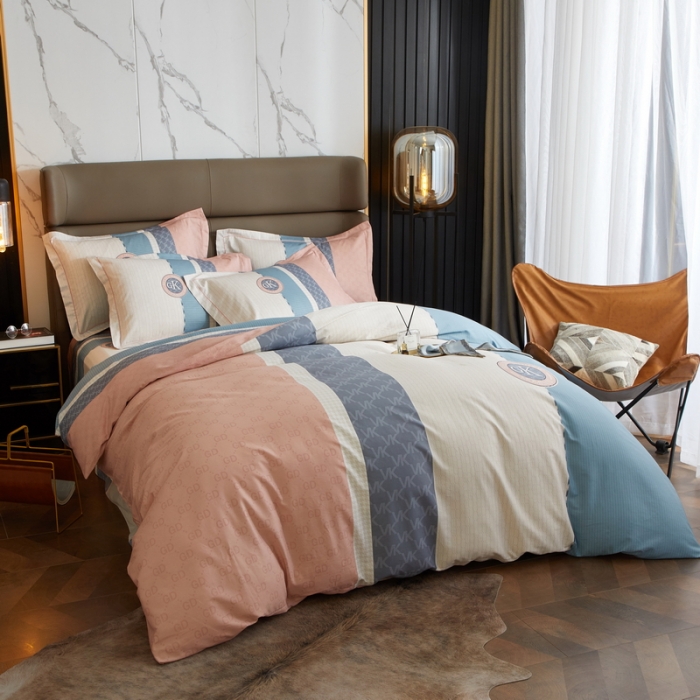 91家纺网 家纺一手货源 找家纺 金纱玉纺 2022新款全棉13372大版印花四件套 帝诺-粉