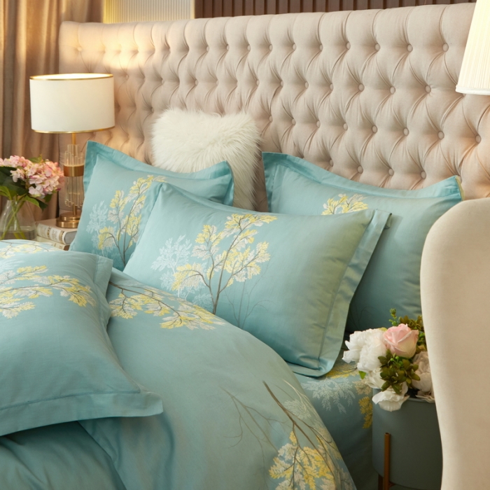 91家纺网 家纺一手货源 找家纺 金纱玉纺 2022新款全棉13372大版印花四件套 俪叶绿