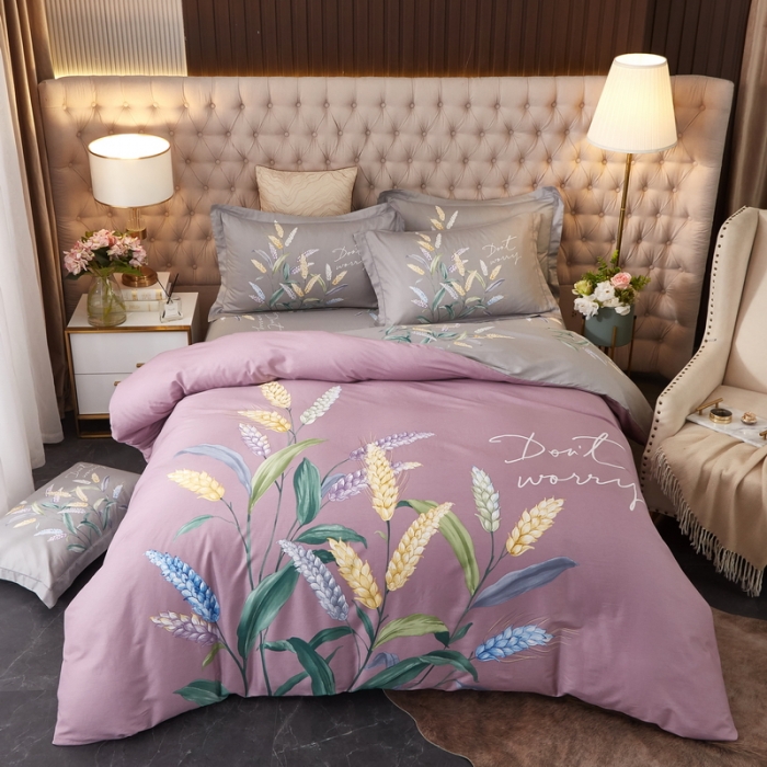 91家纺网 家纺一手货源 找家纺 金纱玉纺2022新全棉13372大版印花四件套 沁香麦园-紫