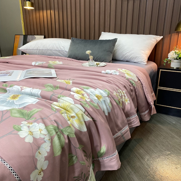 91家纺网 家纺一手货源 找家纺 娇逸家居 2022新款40天丝莫代尔镂空款夏凉被 花韵