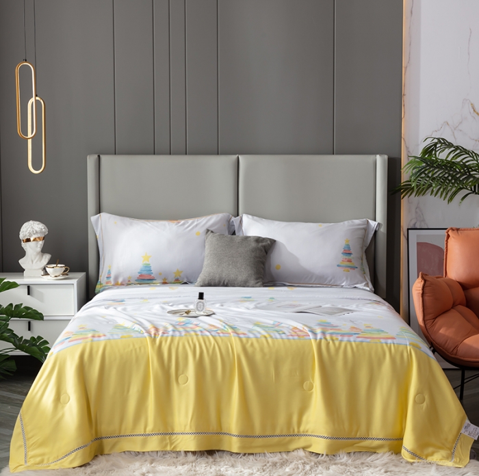 91家纺网 家纺一手货源 找家纺 娇逸家居 2022新款40天丝莫代尔镂空款夏凉被 快乐时光