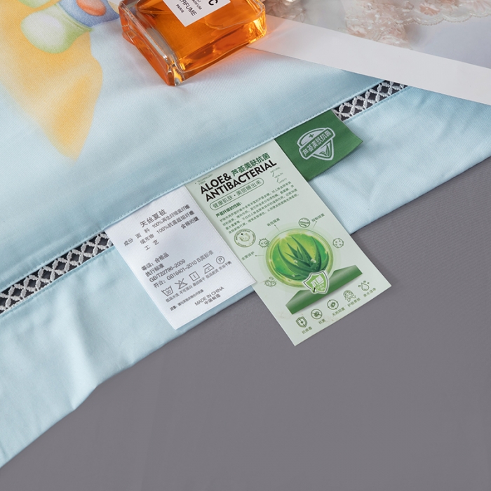 91家纺网 家纺一手货源 找家纺 娇逸家居 2022新款40天丝莫代尔镂空款夏凉被 漫游太空