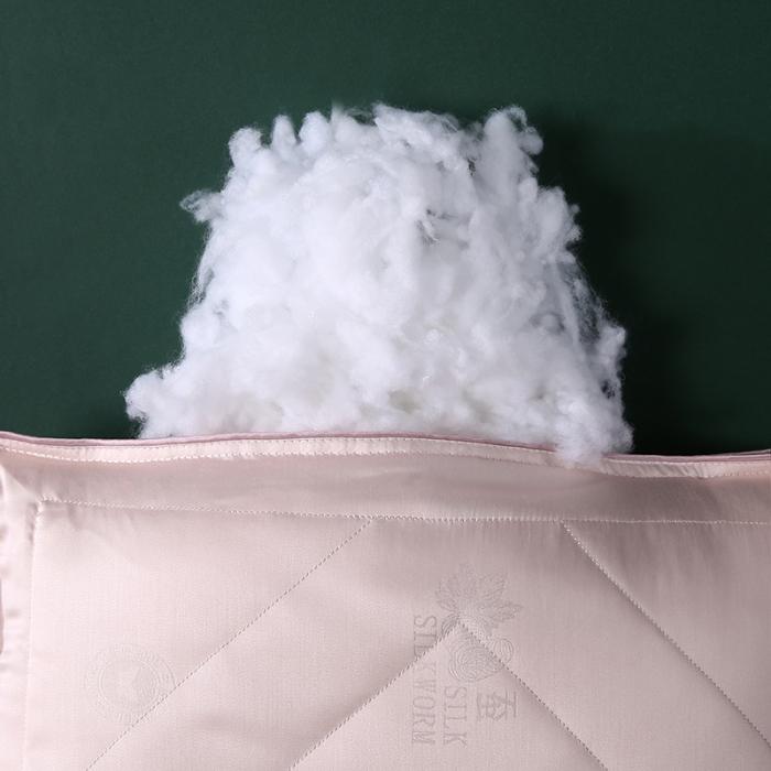 91家纺网 家纺一手货源 找家纺 2022新品竹纤维蚕蛹蛋白羽丝绒枕头成人护颈单人枕芯美肤枕