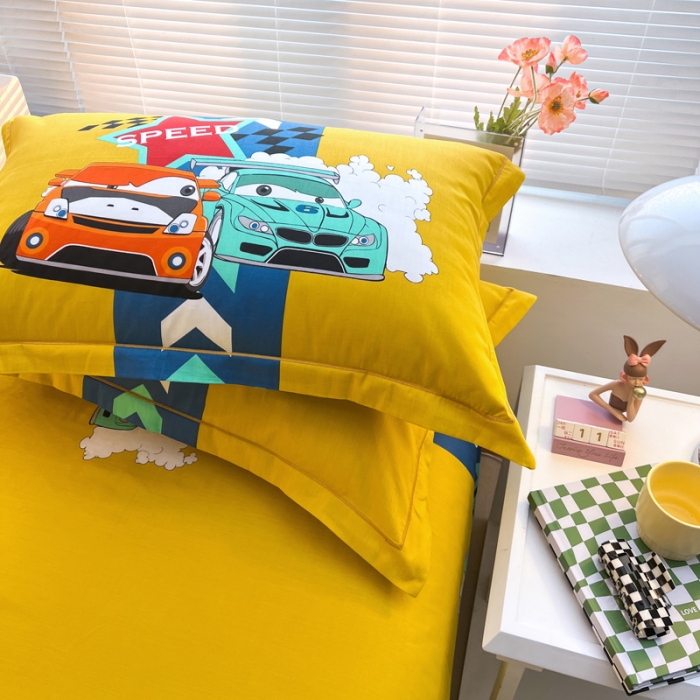 91家纺网 家纺一手货源 找家纺 金爱家 2023新款大版纯棉卡通四件套 赛车之旅-兰