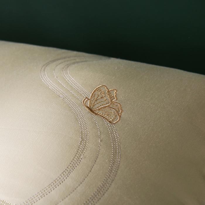 91家纺网 家纺一手货源 找家纺 2022新品刺绣臻丝亲肤SPA透气护颈椎枕芯安睡美容枕头