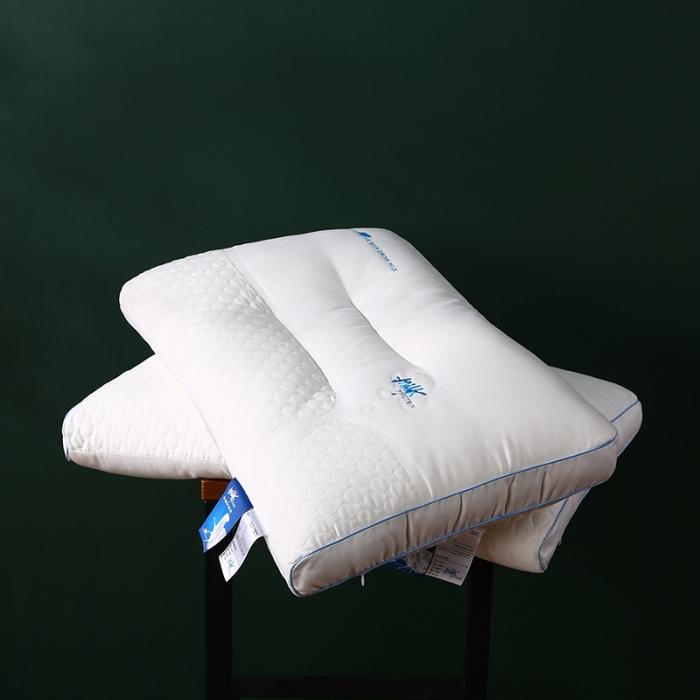 91家纺网 家纺一手货源 找家纺 2022新品刺绣牛奶亲肤SPA透气护颈椎枕芯安睡柔软枕头