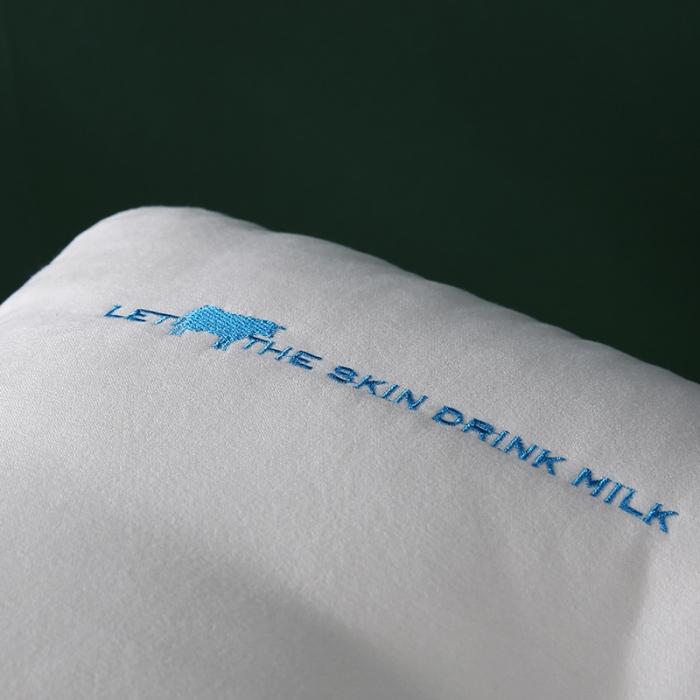 91家纺网 家纺一手货源 找家纺 2022新品刺绣牛奶亲肤SPA透气护颈椎枕芯安睡柔软枕头