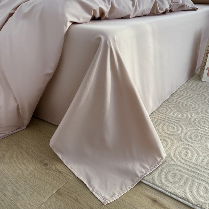 91家纺网 家纺一手货源 找家纺 曼谷家纺纯色简约刺绣四件套柔软磨毛床上用字母纯奶茶