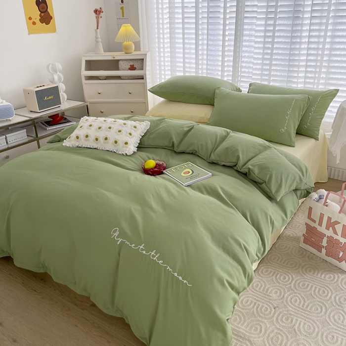 91家纺网 家纺一手货源 找家纺 曼谷家纺纯色简约刺绣四件套柔软磨毛床上用字母豆绿芝士