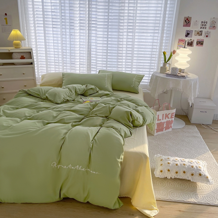 91家纺网 家纺一手货源 找家纺 曼谷家纺纯色简约刺绣四件套柔软磨毛床上用字母豆绿芝士