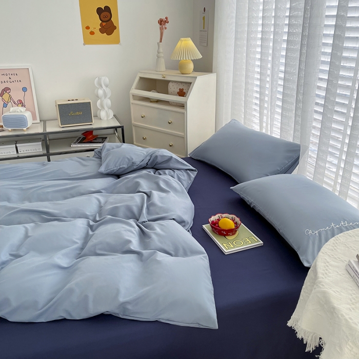 91家纺网 家纺一手货源 找家纺 曼谷家纺纯色简约刺绣四件套柔软磨毛床上用字母海盐藏青