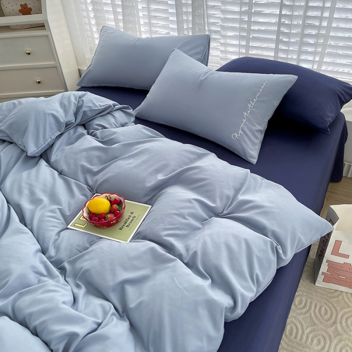 91家纺网 家纺一手货源 找家纺 曼谷家纺纯色简约刺绣四件套柔软磨毛床上用字母海盐藏青