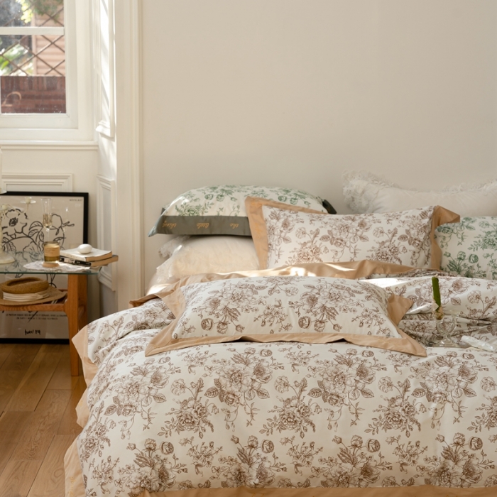 91家纺网 家纺一手货源 找家纺 优然居 新款100支数码印花刺绣工艺款四件套-克里斯汀 奶咖