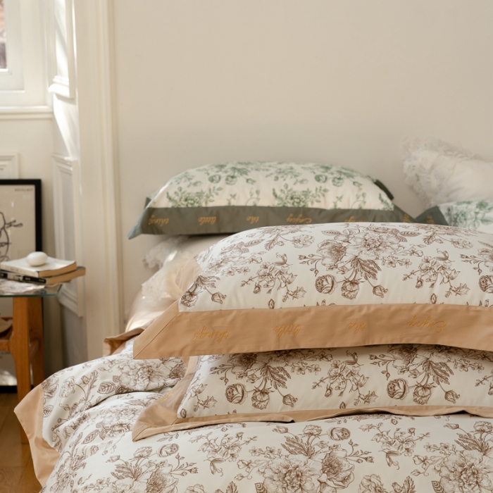 91家纺网 家纺一手货源 找家纺 优然居 新款100支数码印花刺绣工艺款四件套-克里斯汀 奶咖