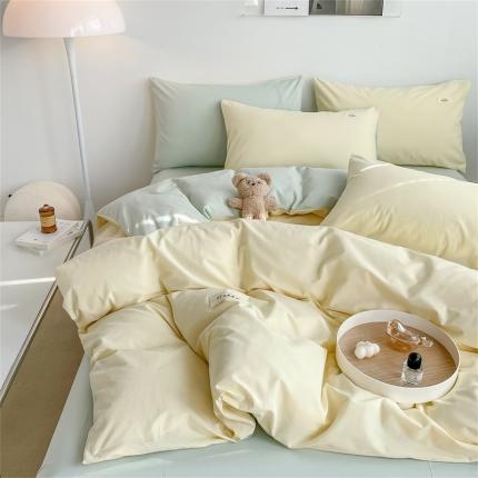 91家纺网 家纺一手货源 找家纺 2022新款全棉13070水洗棉纯色四件套  米黄+豆绿